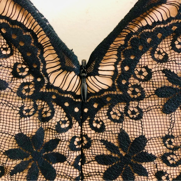 Adrianna Papell Layered Lacey Midi Cocktail Dress. 1/2 Zip Nude/Black Size 4. - Picture 7 of 15